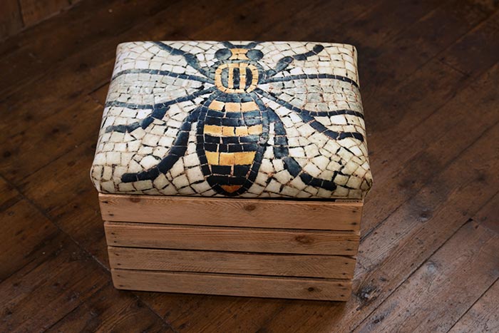 Manchester bee crate
