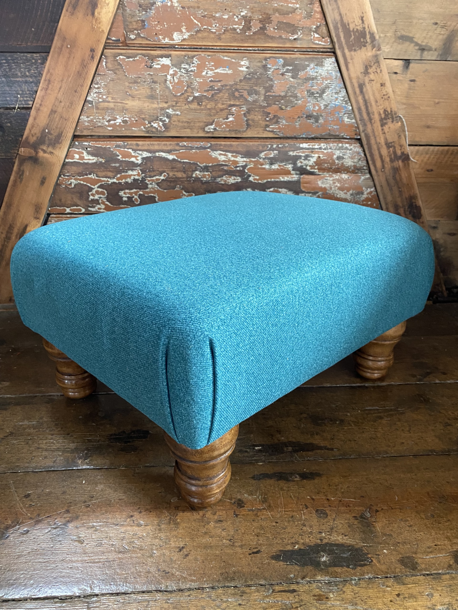 How to Recover an Upholstered Footstool - Techniques