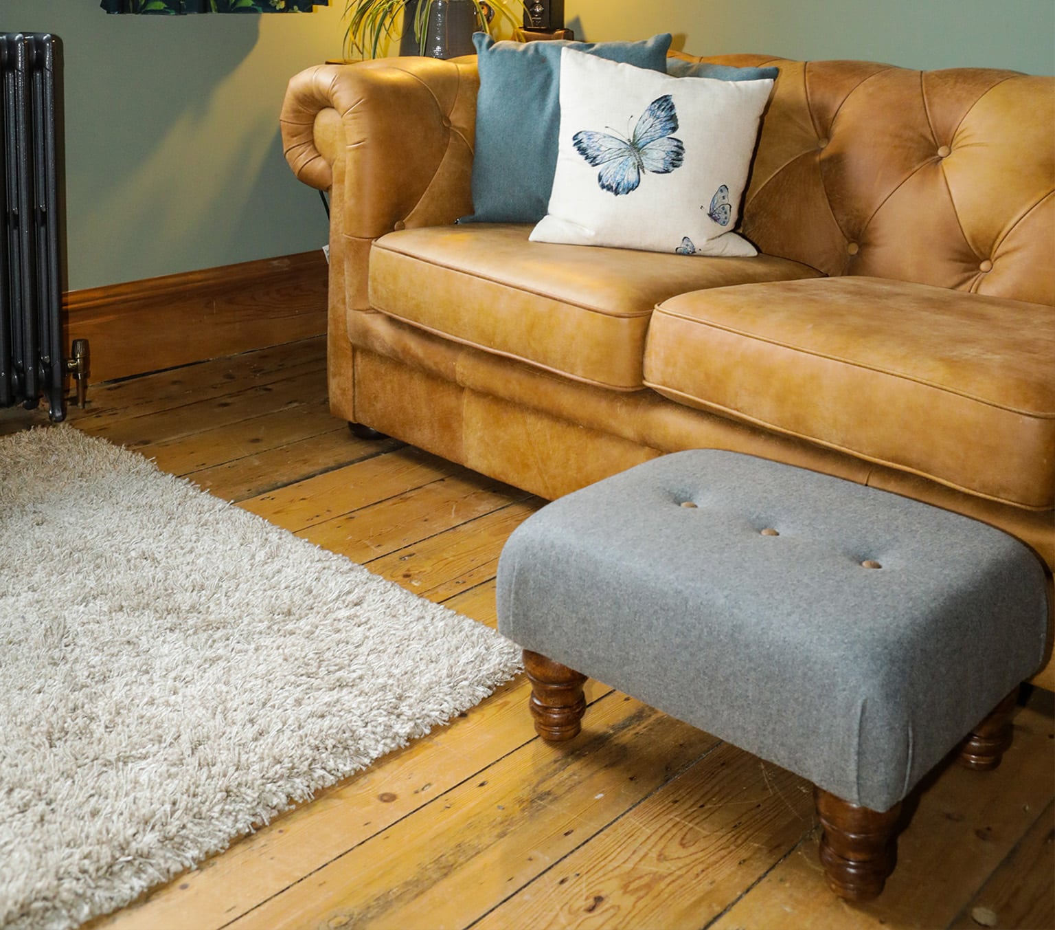 Emma running an Interior Design Workshop for beginners in Cheshire